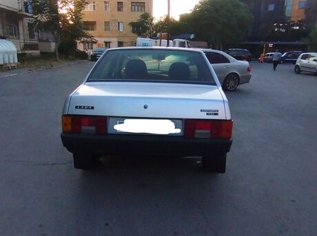 LADA (VAZ) 21099 2003