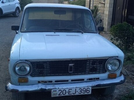 LADA (VAZ) 21011