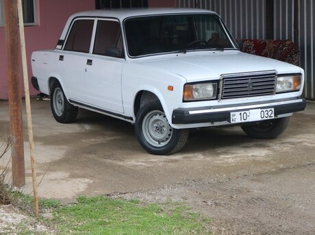 LADA (VAZ) 2107