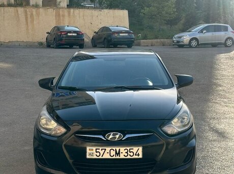 Hyundai Accent 2011