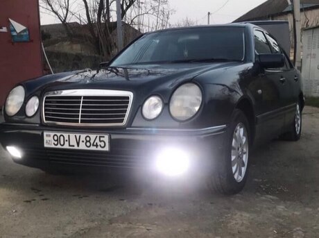 Mercedes E 240 1998
