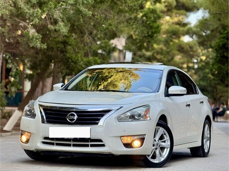 Nissan Altima 2015