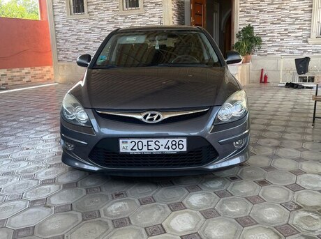 Hyundai i30 2010