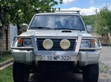 Mitsubishi Pajero 1996