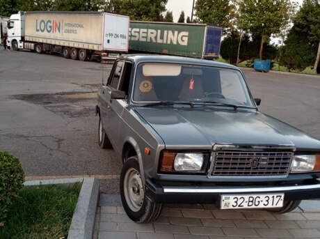 LADA (VAZ) 2107 2010