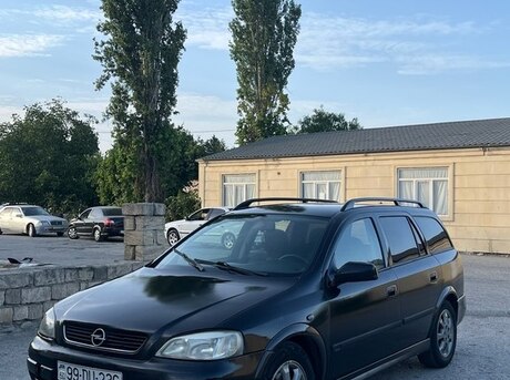 Opel Astra 2004