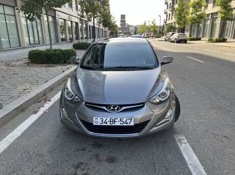 Hyundai Avante 2013