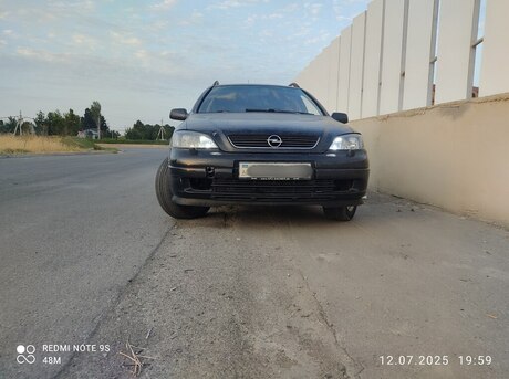 Opel Astra 1998