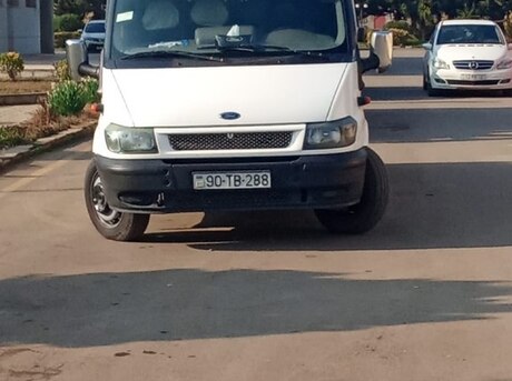 Ford Transit 2004