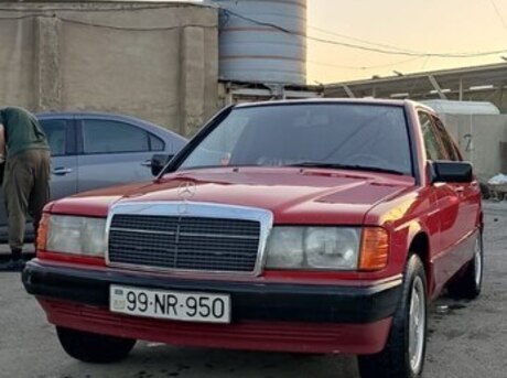 Mercedes 190