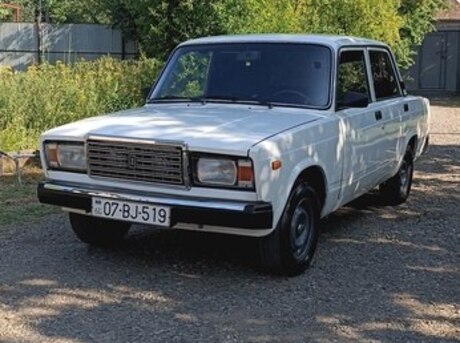 LADA (VAZ) 2107 2000