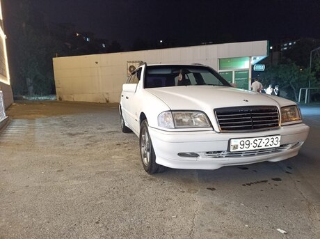 Mercedes C 220 d 2000