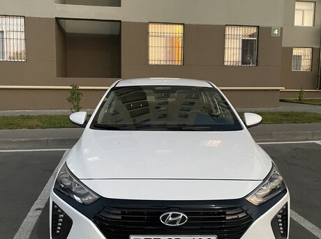 Hyundai IONIQ