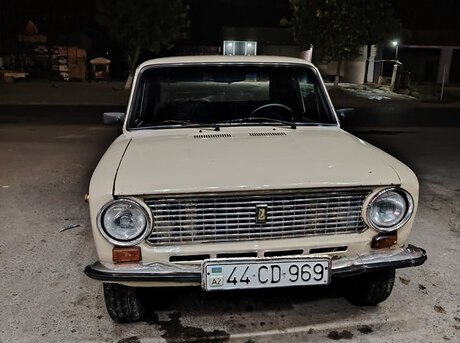 LADA (VAZ) 21013 1984