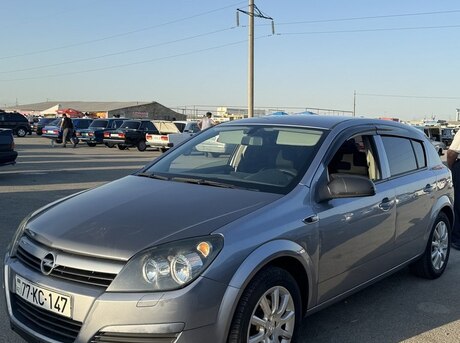 Opel Astra 2004