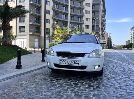 LADA (VAZ) Priora 2014