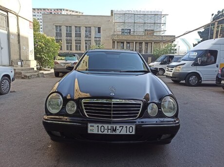 Mercedes E 200 2000