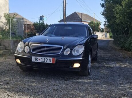 Mercedes E 270 2003