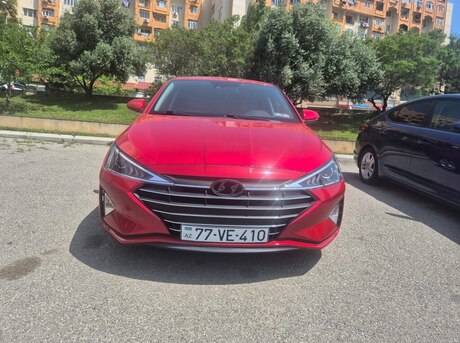 Hyundai Elantra 2020