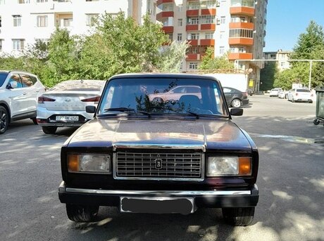 LADA (VAZ) 2107 2005