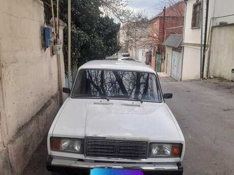 LADA (VAZ) 2107 2004