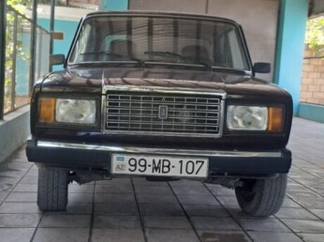 LADA (VAZ) 2107 2011