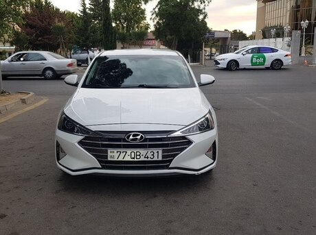 Hyundai Elantra 2020