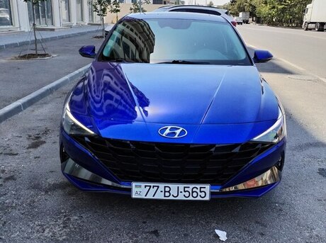 Hyundai Elantra 2021