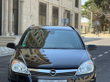 Opel Astra 2008