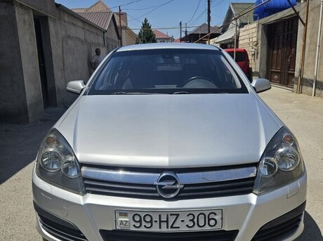 Opel Astra 2005