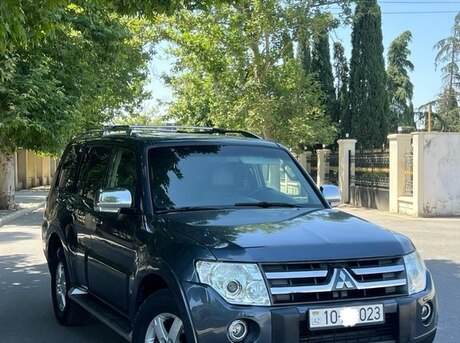 Mitsubishi Pajero 2007