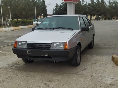 LADA (VAZ) 21099 2003