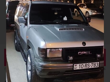Opel Monterey
