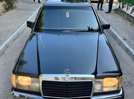 Mercedes E 220 1993