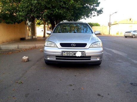 Opel Astra 1998