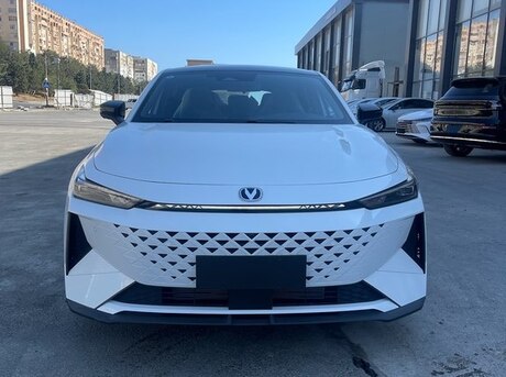 Changan Uni-V iDD