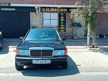 Mercedes 190 1990
