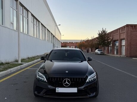 Mercedes C 300 4MATIC 2018
