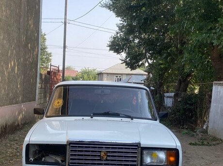 LADA (VAZ) 2107 2004
