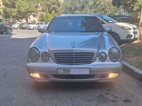 Mercedes E 220 d 2001