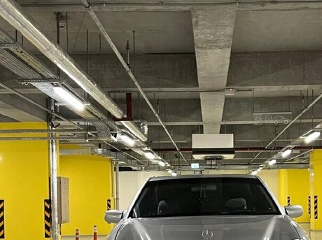 Mercedes E 320 2001