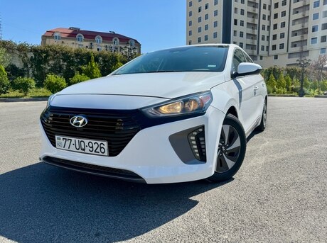 Hyundai IONIQ