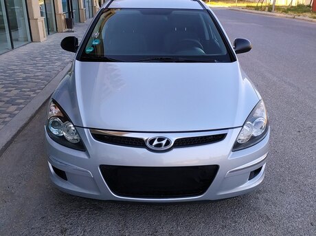 Hyundai i30 2010