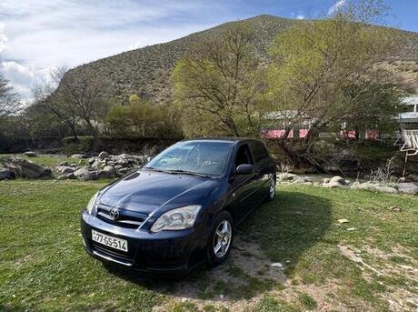 Toyota Corolla 2005