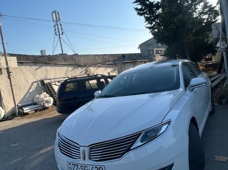 Lincoln MKZ 2015