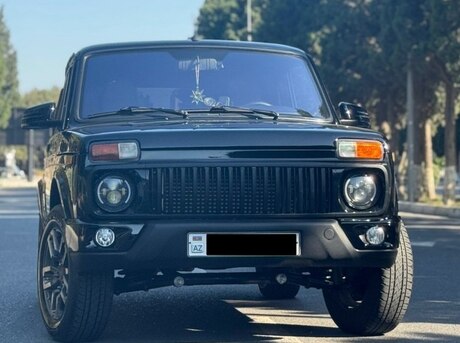 LADA (VAZ) Niva