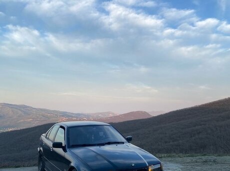BMW 320 1995