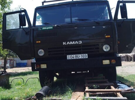 KamAz 53212