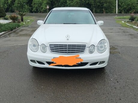 Mercedes E 220 2005