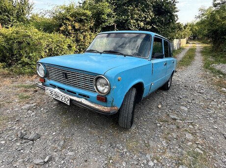 LADA (VAZ) 21011 1980